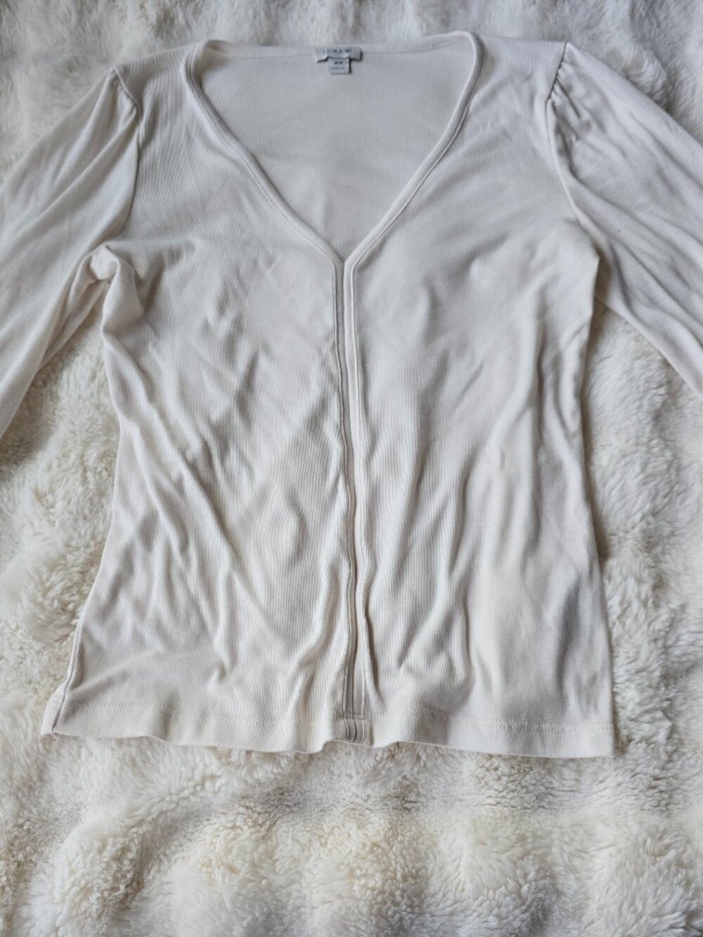 J Crew Women's long sleeve white v-neck top